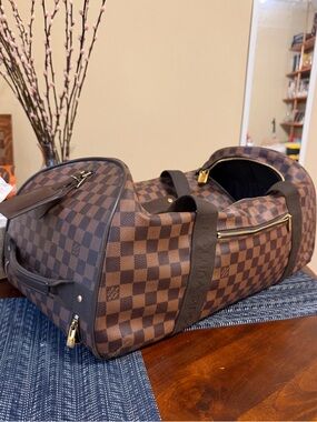 Louis Vuitton Damier Ebene Neo Eole 55